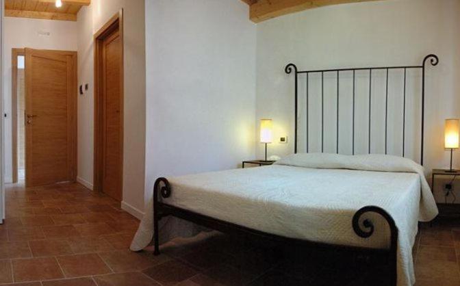 Agriturismo La Cascina Di Opaco Norcia Habitación foto