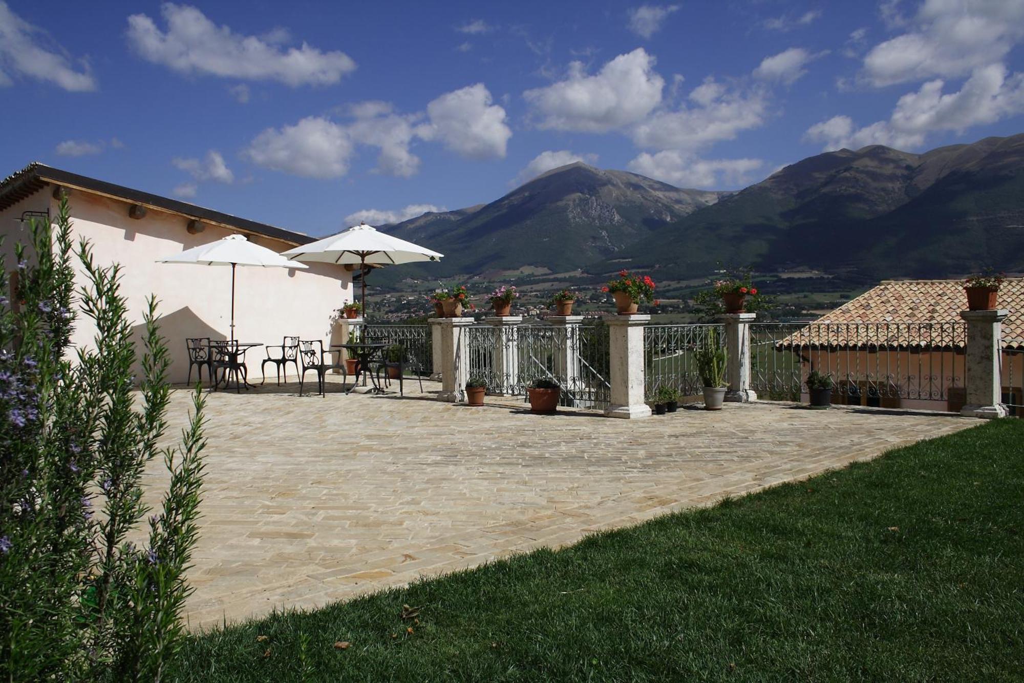 Agriturismo La Cascina Di Opaco Norcia Exterior foto