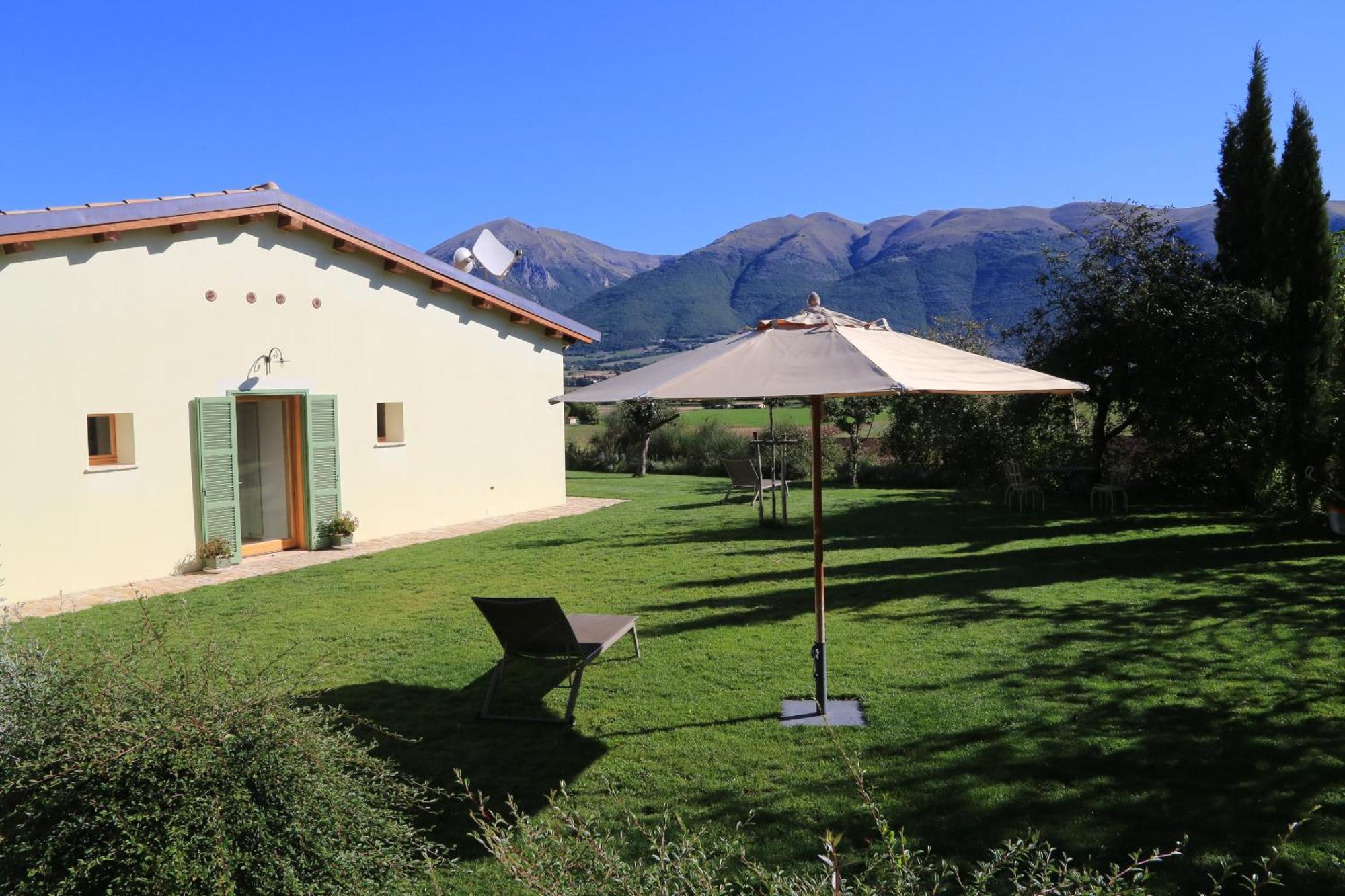 Agriturismo La Cascina Di Opaco Norcia Exterior foto